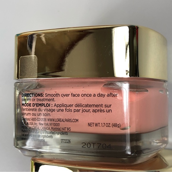 L’Oréal Paris Age Perfect Face Moisturizer and L’Oréal Paris Eye Make Remover - Picture 7 of 13